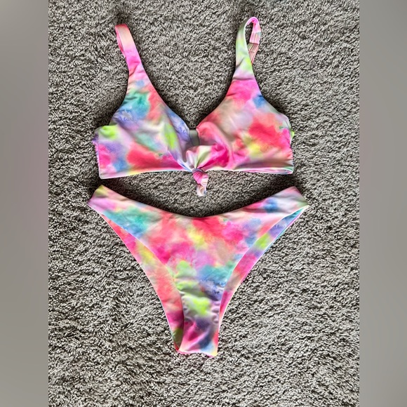 Swim - Picture 3 of 3